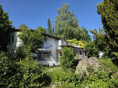 Wochenendhaus mit großem Gartengrundstück im Bieterverfahren