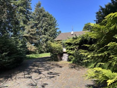 Paradies für Familien, Handwerker und Tierliebhaber auf einem besonderen Grundstück!