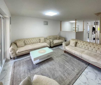 *Reserviert* Bezugsfreies Reihenhaus mit Wintergarten in Leutkirch