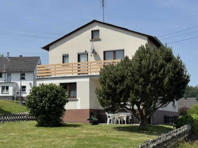 Platz für die ganze Familie in ruhiger Lage zwischen Altenkirchen und Hachenburg