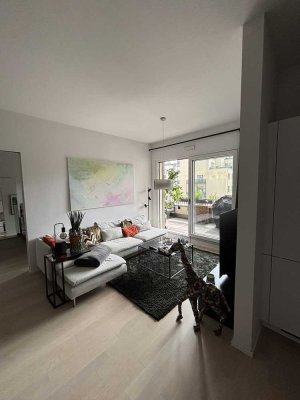 Helle 2-Zimmer-Wohnung mit großem Balkon