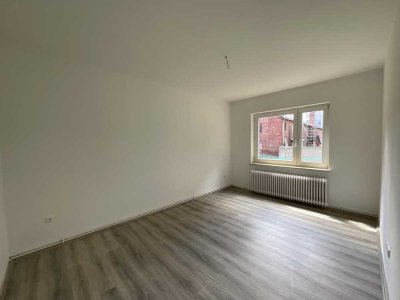 Geräumige 2-Zimmer-Wohnung mit Wanne in Wilhelmshaven City