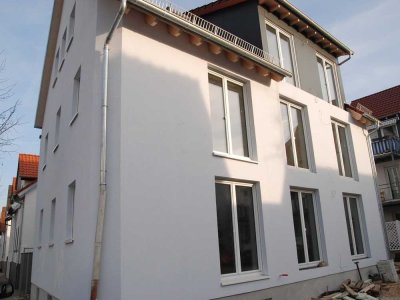 Helle 3-ZKBB im DG mit EBK