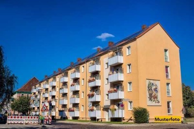 Mehrfamilien-Reihenkopfhaus mit 3 Wohnungen - provisionsfrei