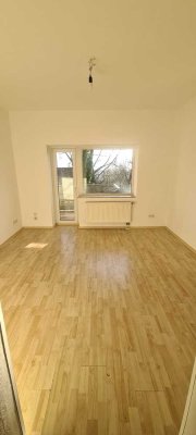 2-Zimmer Wohnung mit Balkon im Erdgeschoss in Remscheid, am Stadtpark