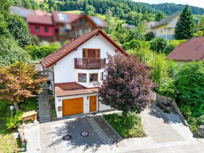 Charmantes Einfamilienhaus in Hanglage mit sonniger Südterrasse im Wiesental