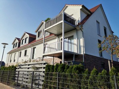 Helle und großzügige 2-Zimmer-Wohnung mit großer Dachterrasse und TG-Stellplatz in Thune!
