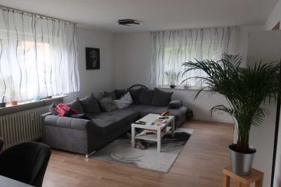 Stilvolle, modernisierte 3-Zimmer-Erdgeschosswohnung mit gehobener Ausstattung  und Balkon in Asperg
