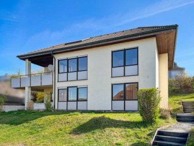 Charmantes Zweifamilienhaus in ansprechender Wohnlage in Himmelkron