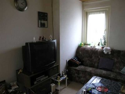 Nidda - preisgünstige 2-Zi-Wohnung (EBK) mit separatem Eingang