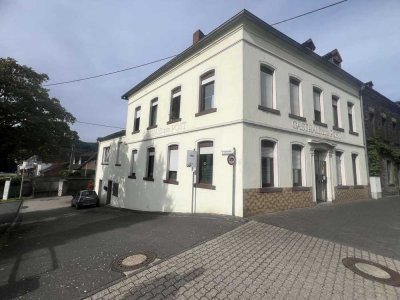 Attraktives Mehrfamilienhaus mit vier Wohneinheiten