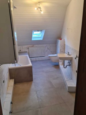 Renovierte 2-Zimmer-Wohnung mit modernem Bad