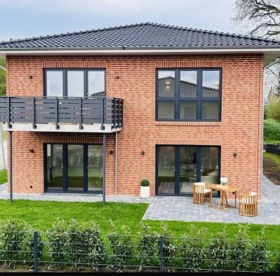 Neubauwohnung mit Sonnenterrasse & Garten - energieeffizient und direkt bezugsfertig nahe der Ostsee