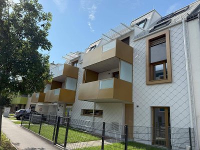 Traumhafte Neubau-2-Zimmer-Wohnung mit Balkon, Garage und Kellerraum – in nur 4 Gehminuten zur U1!