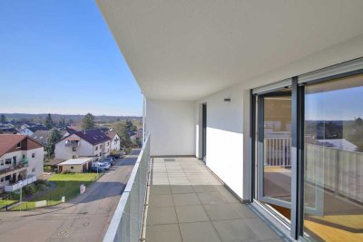 Erstbezug: ansprechende 3-Zimmer Wohnung