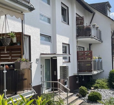 Helle 3-Zimmer-Wohnung  mit Balkon in Overath / Grosshurdener Berg.