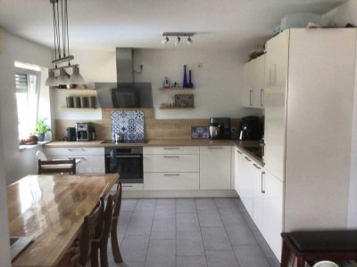 Ansprechende und neuwertige 3-Raum-EG-Wohnung mit gehobener Innenausstattung in Remagen - Oberwinter