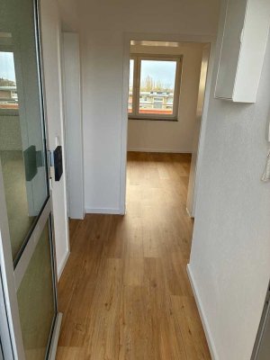 !!!1600/47202/128 - schöne  2-Zi.-Whg. im 5.OG mit super Blick Daimlerstraße 24!!!