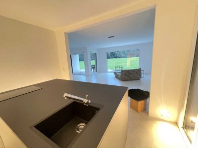 Exklusives Wohnhaus vor malerischer Kulisse ** Unique Living**  OASE der RUHE