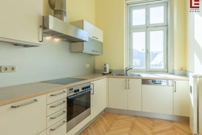 Moderne Altbauwohnng in der Innenstadt