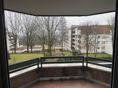 Helle Wohnung mit Loggia sucht neue Eigentümer!