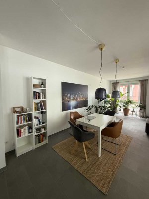 Moderne 2-Zimmer-Eigentumswohnung in Top-Lage mit gehobener Einbauküche & Tiefgaragenstellplatz