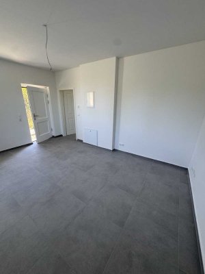 Charmante Remise mit Terrasse, Garten & Tageslichtbad – ca. 25,18 m² Wohnfläche in Rüdersdorf