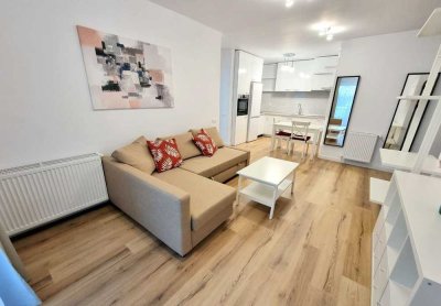 Exklusive, modernisierte 1,5-Zimmer-Wohnung mit Balkon und Einbauküche in Füssen