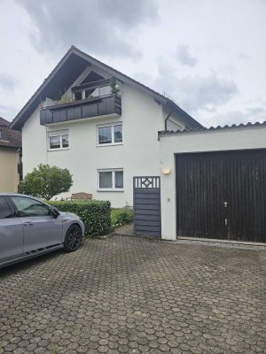 4 1/2 ETW. Balkon, Gartenanteil, Garage, ruhige sonnige Lage!