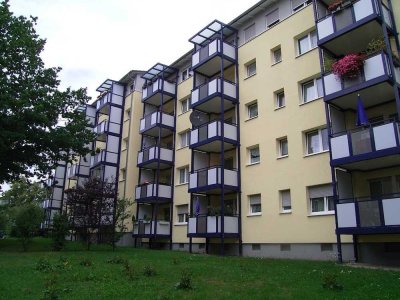 Zwei-Zimmer-Wohnung Troppauer Straße 26, 2. OG mitte