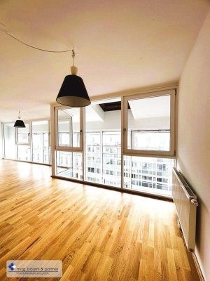 Helle Maisonett-Wohnung mit Wintergarten in einem sanierten Altbau im 19. Bezirk