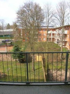 3-Raum Wohnung mit Balkon!