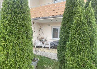 Ebenerdige 3-Zimmer Wohnung mit sonniger Terrasse  und großzügigem Garten
