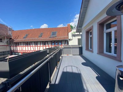 INNENSTADTLAGE: ** LUXURIÖSES STADTHAUS MIT BLICK IN DEN PARK **
