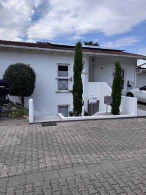 schöne, helle 3-Zimmer ELW im modernen, ruhigen Architektenhaus mit Feldrandlage