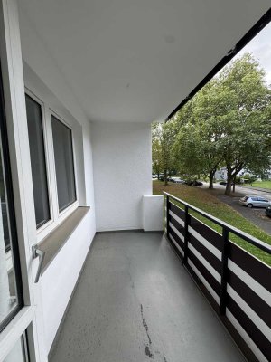 frisch sanierte 3-Zimmerwohnung *mit Balkon*