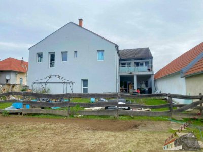 Großfamilien, Bauträger und Investoren aufgepasst - Büro/Ordination/Lager - Wohnungen + separates Haus