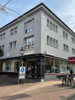 Gepflegte 3-Zimmer Wohnung mit Garage in zentraler Lage in Rastatt