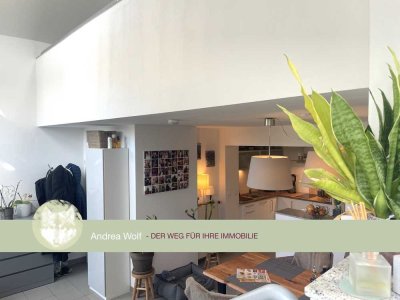 Lichtdurchflutete kleine Oase - vermietete Galeriewohnung auf 3 Ebenen - direkt am Naturschutzgebiet