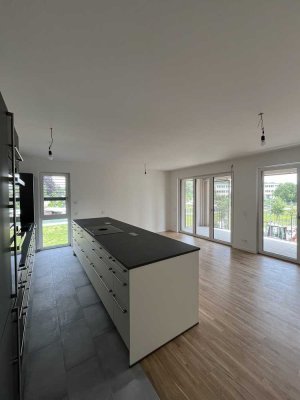 Neubau 3-Zimmer-Wohnung mit gehobener Innenausstattung mit Balkon und EBK in Wiesloch
