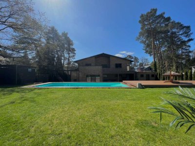 Landhausvilla Bj. 21 mit Pool in Wilhelmshorst - von privat