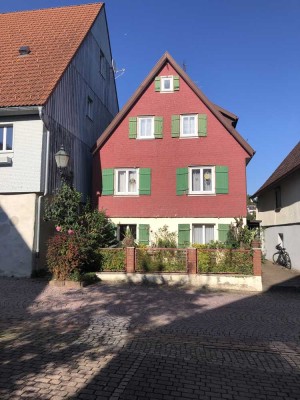 Attraktives und modernisiertes 5,5-Raum-Reihenendhaus in Dornstetten