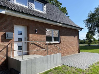Schöne, geräumige und gepflegte zwei Zimmer Wohnung im Hochparterre mit EBK in Hodenhagen