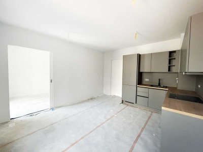 NEON 2.0 - NAUEN - NEUE WOHNUNG - NEUES GLÜCK