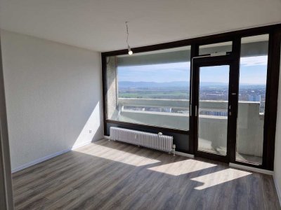 Schöne 4-Zimmer-Wohnung in Vogelstang Zentrum !