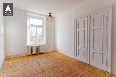 Mehr Platz für gute Gespräche – 2 Zimmer mit Altbaucharakter