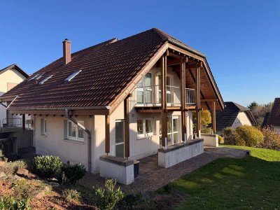 Familienfreundliches Einfamilienhaus mit Doppelgarage & Garten in Toplage von Kirchheimbolanden