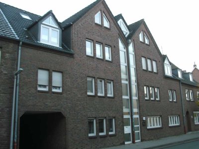 3 Zimmer  Wohnung im Zentrum von Emmerich zu vermieten