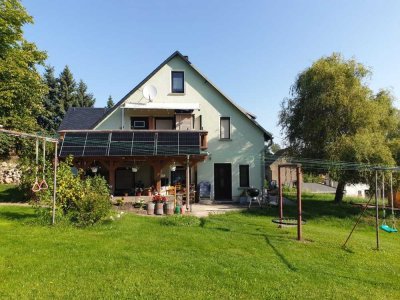 Gepflegtes Einfamilienhaus mit Einliegerwohnung und tollem Grundstück in Leutersdorf