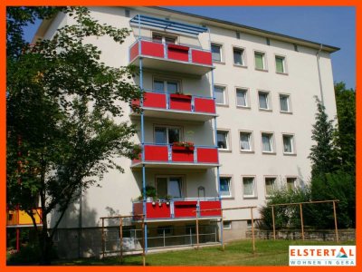 2 helle Räume// parkartiges grünes Umfeld// super Ausblick